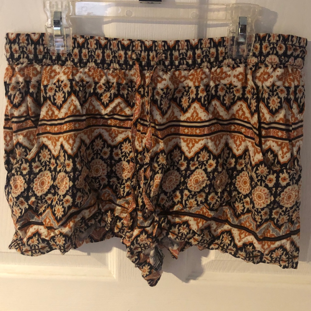 Comfy Pattern Shorts